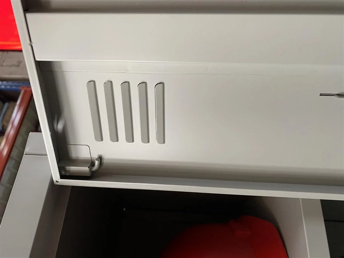 Фото - шкаф металлический для одежды 2l-b1a-800